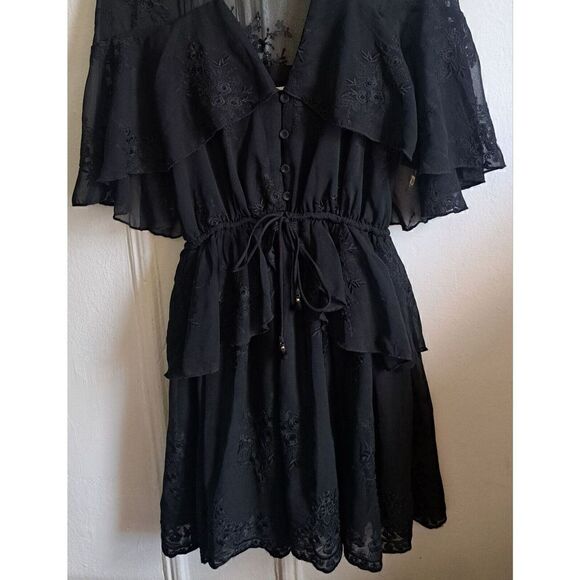 Elliatt Womens Small Wismy Goth Romantic Chic Coquett Flutter Sleeve Black dress - Picture 2 of 8